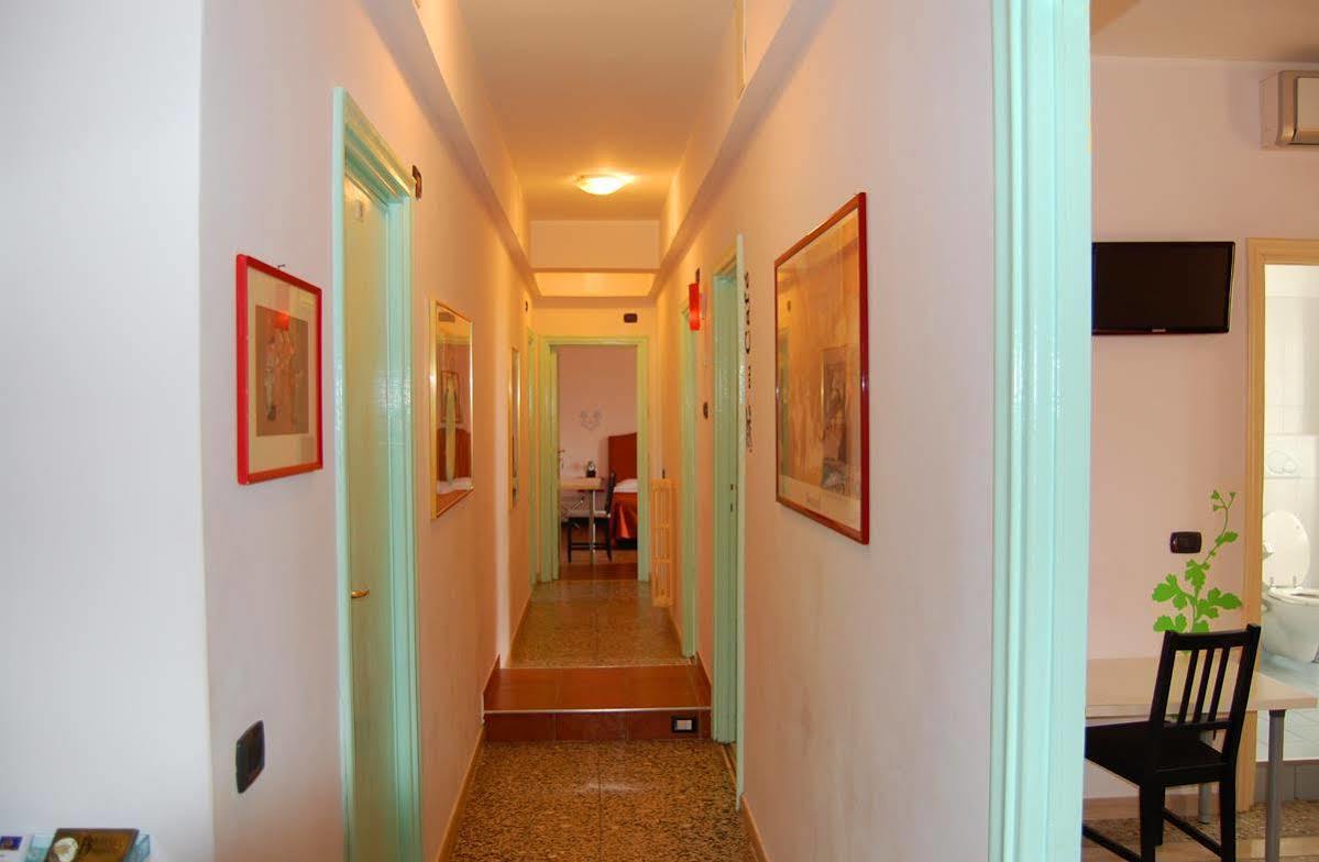 Colosseo Suite Apartment روما المظهر الخارجي الصورة