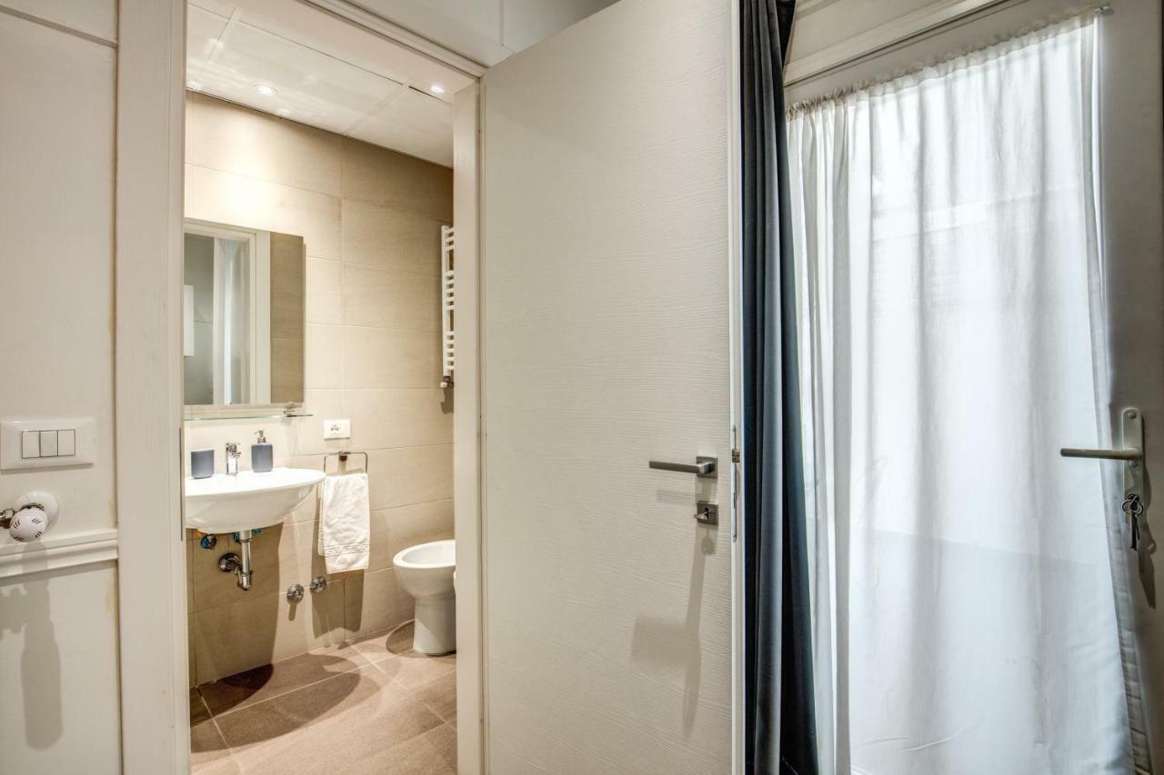 Colosseo Suite Apartment روما المظهر الخارجي الصورة